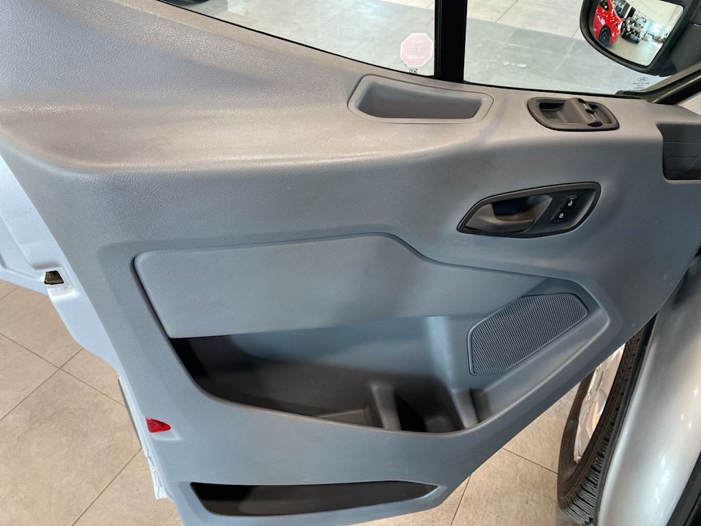 Thumbnail: 2019 Ford Transit Series - 19