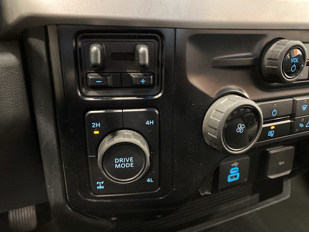 Thumbnail: 2023 Ford F-250 - 26