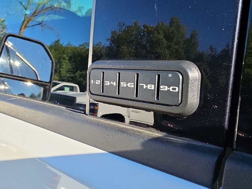 Thumbnail: 2025 Ford F-250 - 13