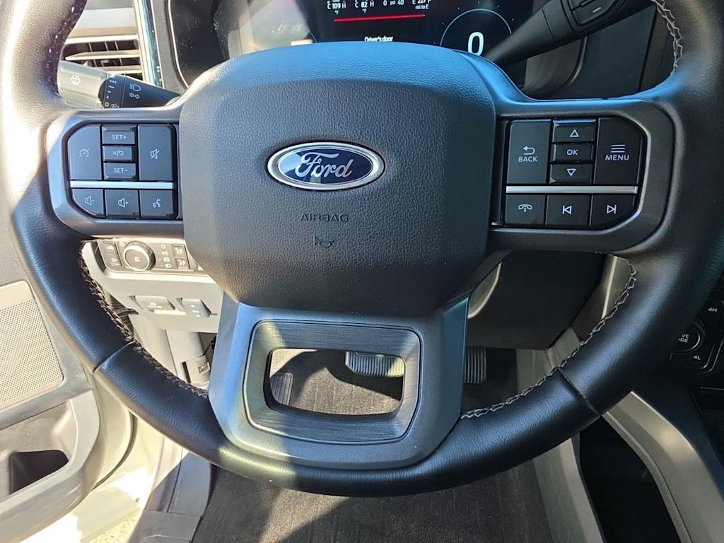 Thumbnail: 2025 Ford F-250 - 30
