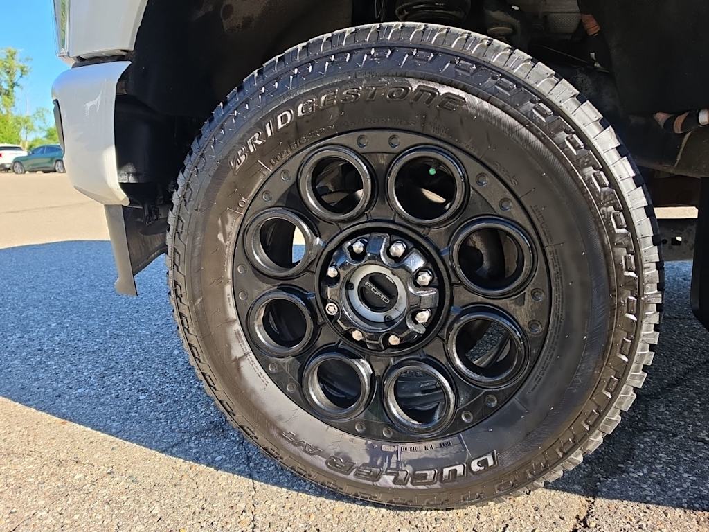 Thumbnail: 2025 Ford F-250 - 8