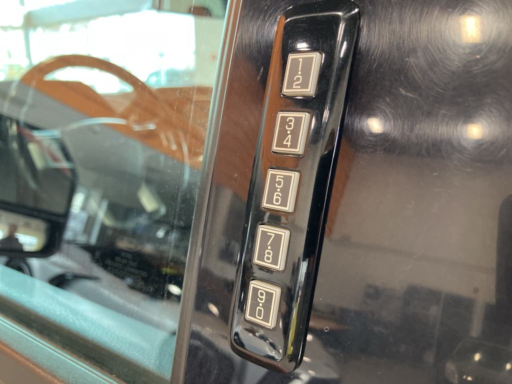 Thumbnail: 2022 Ford F-250 - 15