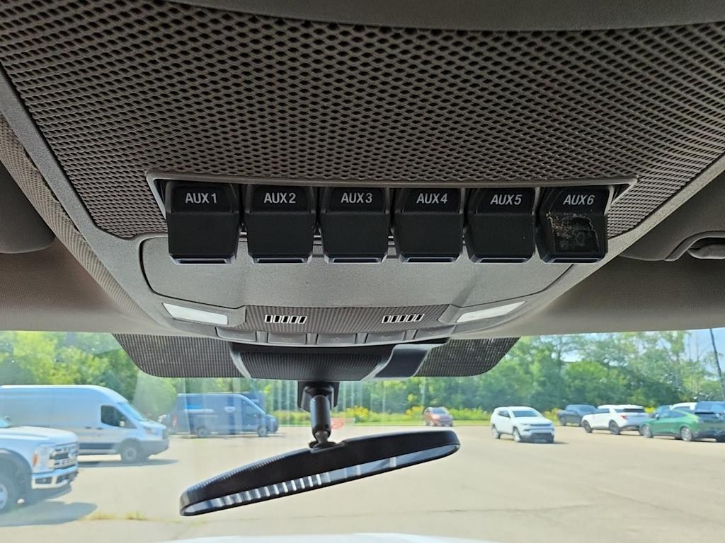 Thumbnail: 2020 Ford F-250 - 31