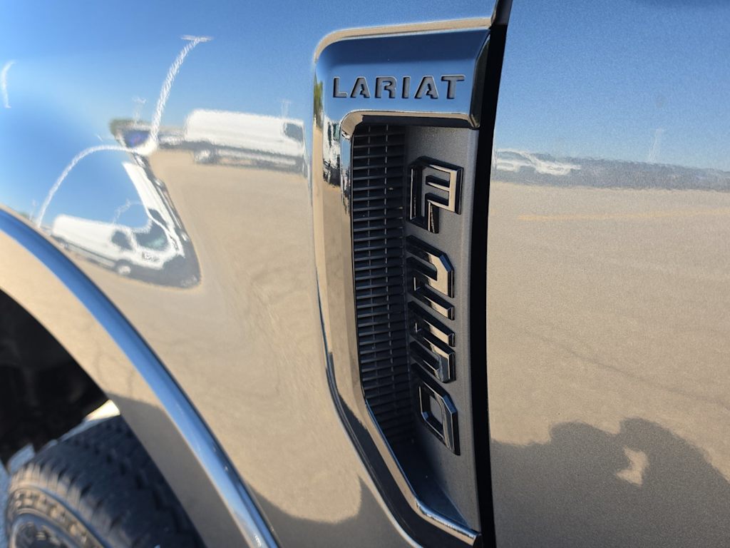 Thumbnail: 2020 Ford F-250 - 15