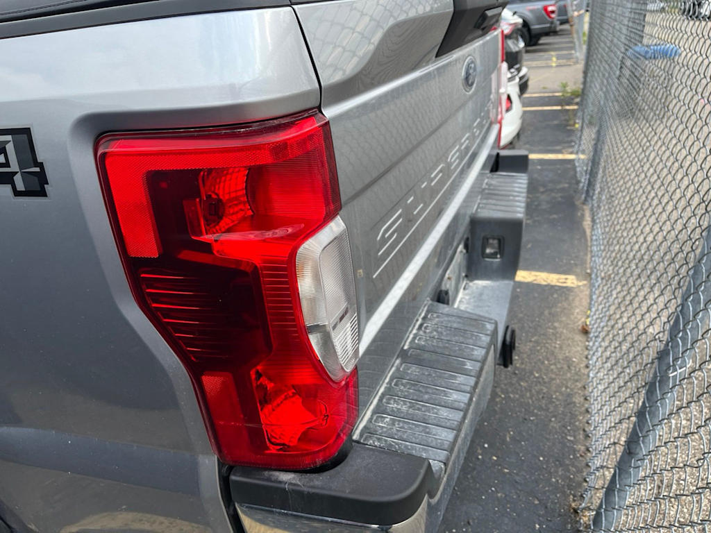 Thumbnail: 2021 Ford F-250 - 16