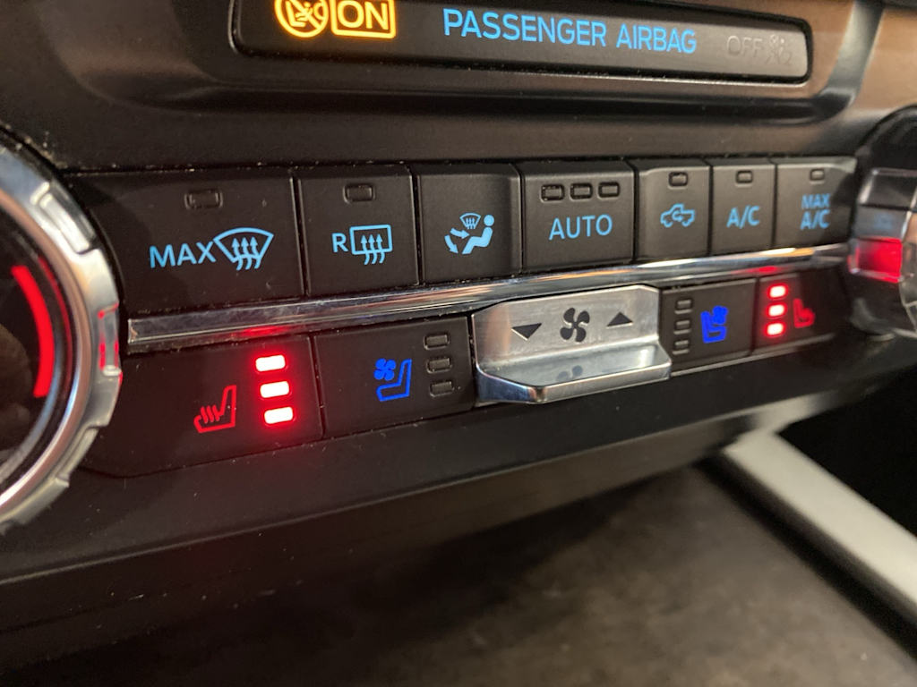 Thumbnail: 2022 Ford F-350 - 26