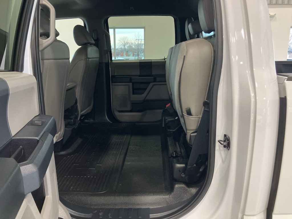 Thumbnail: 2022 Ford F-350 - 27