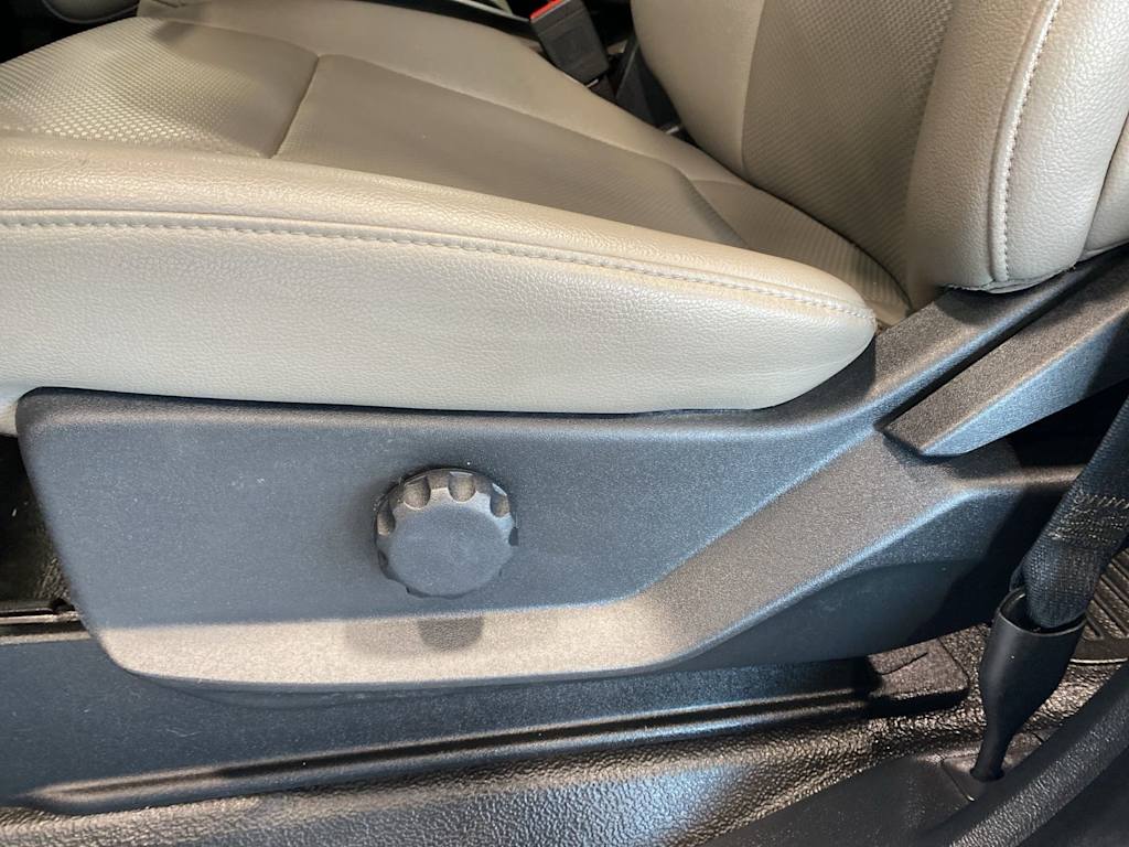 Thumbnail: 2022 Ford F-350 - 19