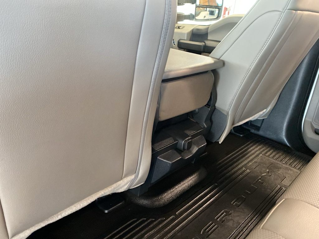 Thumbnail: 2022 Ford F-350 - 27