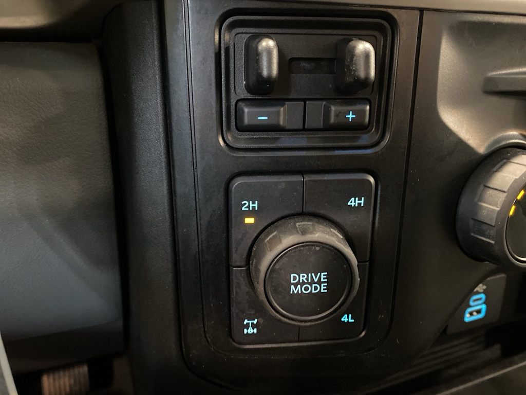 Thumbnail: 2024 Ford F-350 - 27