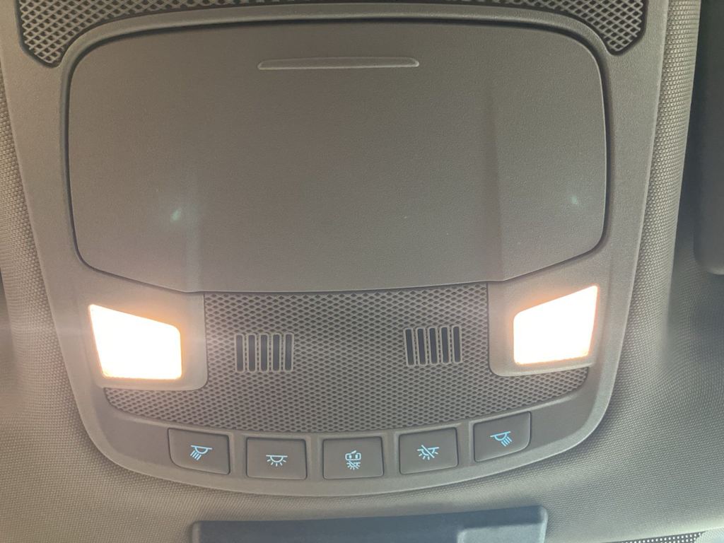 Thumbnail: 2022 Ford F-350 - 28