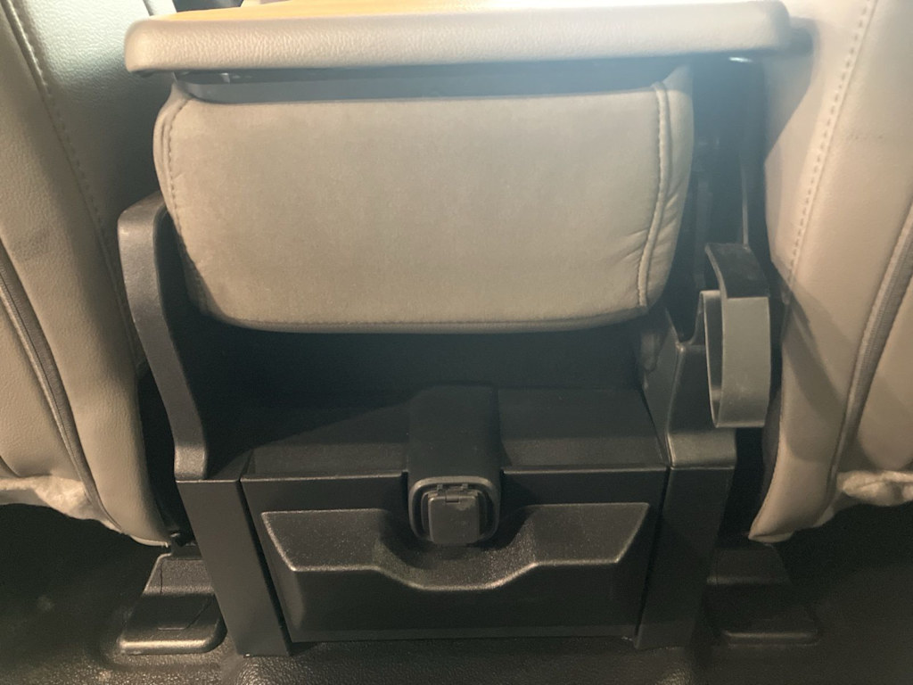 Thumbnail: 2022 Ford F-350 - 29