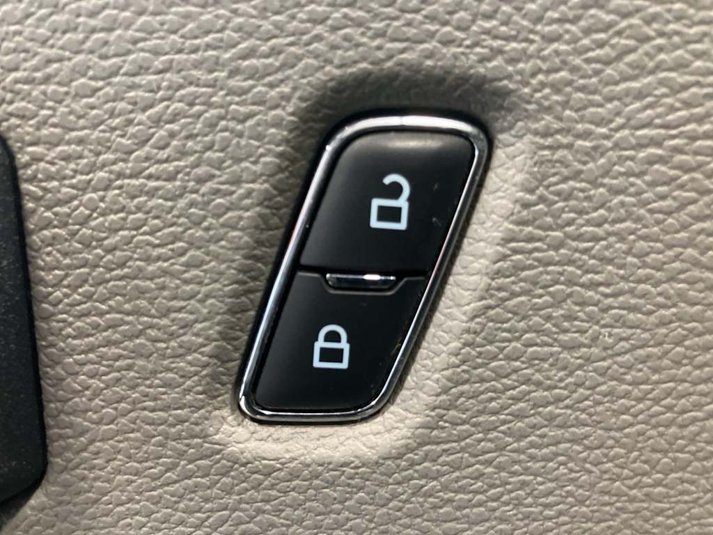 Thumbnail: 2022 Ford F-350 - 19