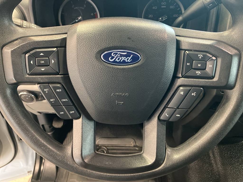 Thumbnail: 2022 Ford F-350 - 21