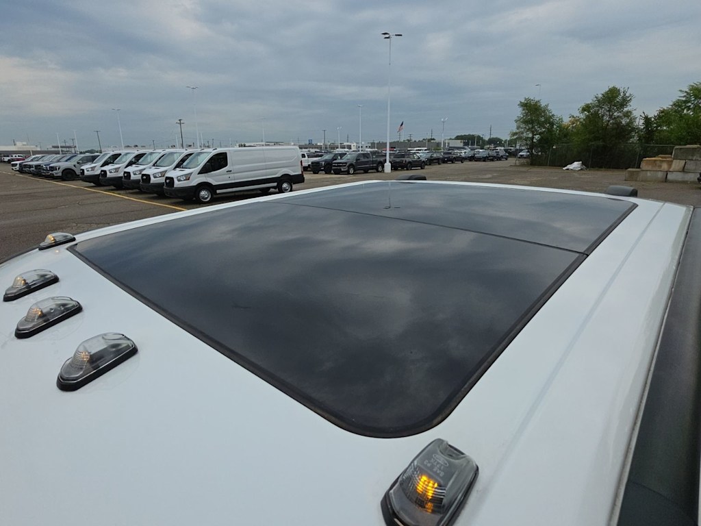 Thumbnail: 2022 Ford F-350 - 7
