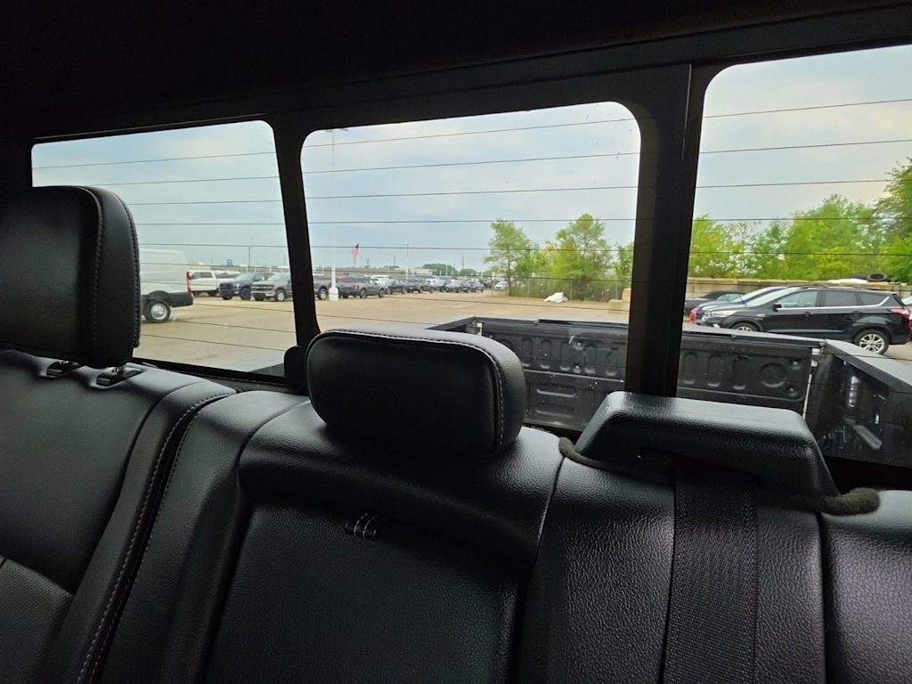 Thumbnail: 2022 Ford F-350 - 38