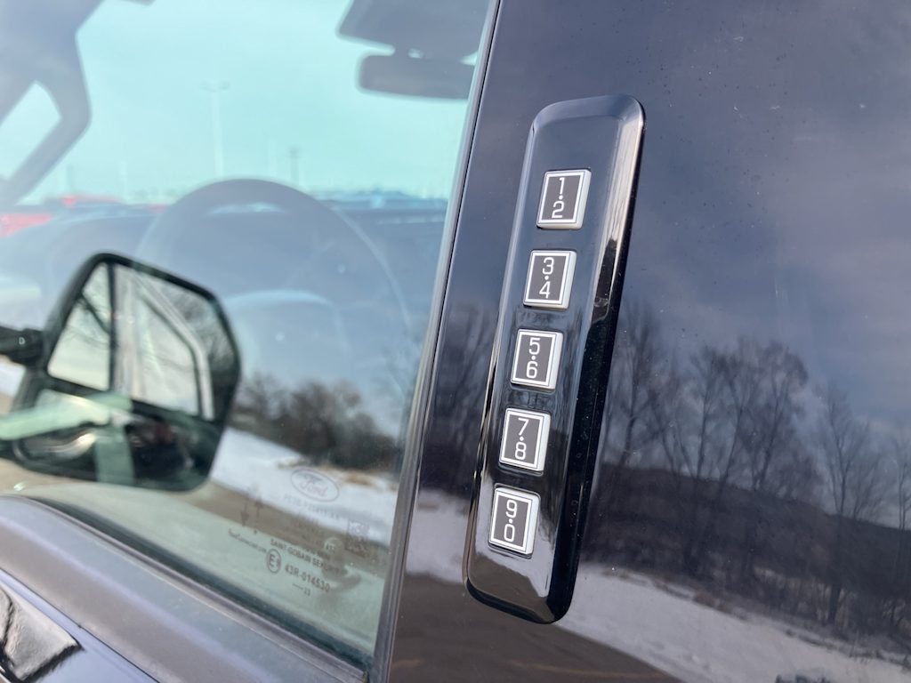 Thumbnail: 2023 Ford F-450 - 12