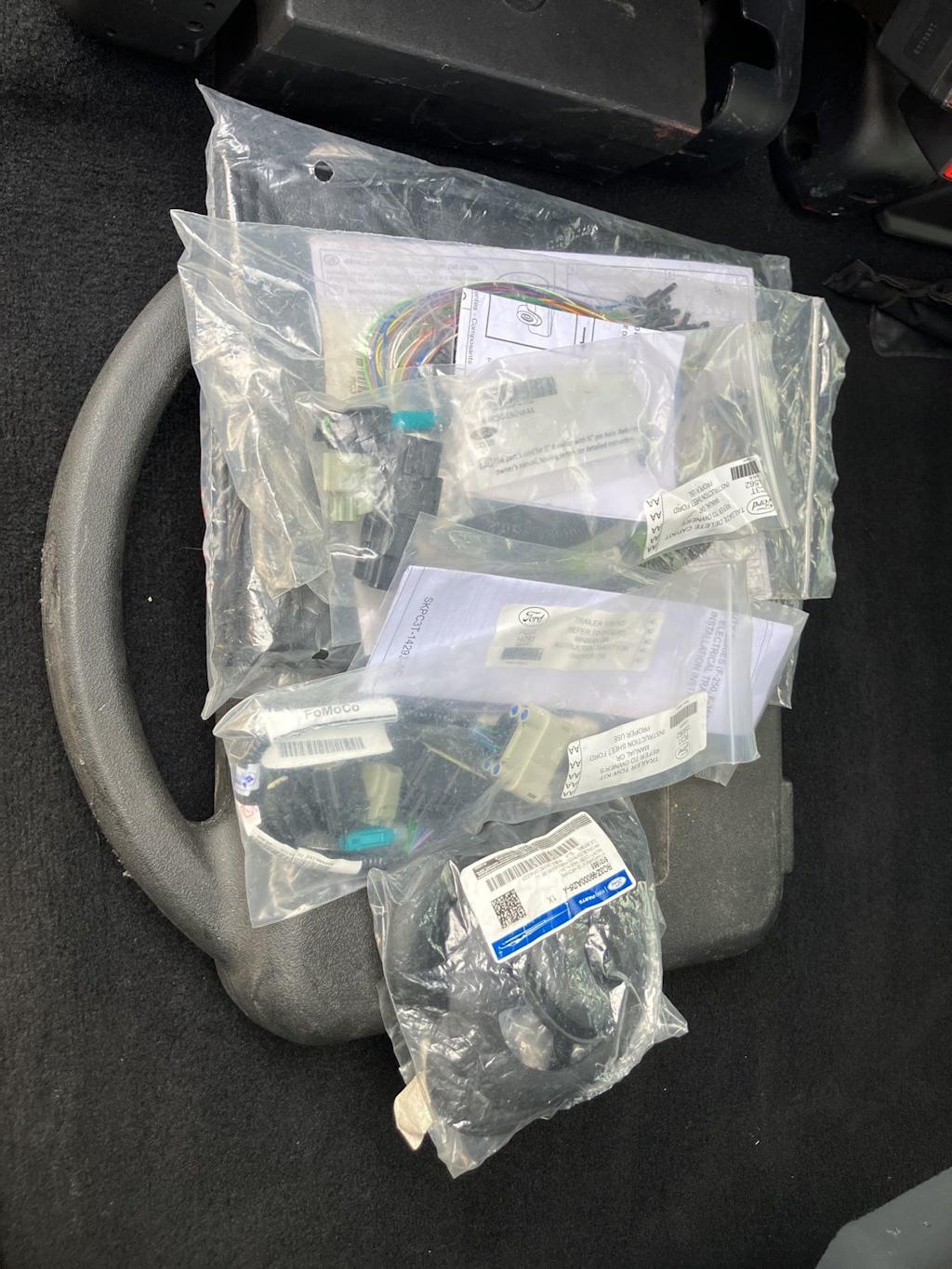 Thumbnail: 2023 Ford F-450 - 32