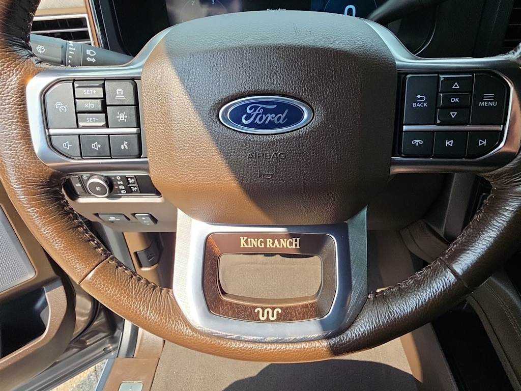 Thumbnail: 2023 Ford F-450 - 31