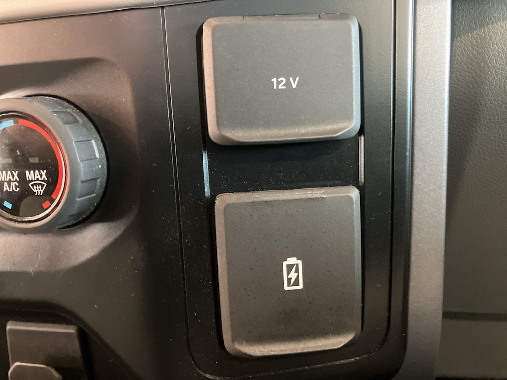 Thumbnail: 2023 Ford F-150 - 21