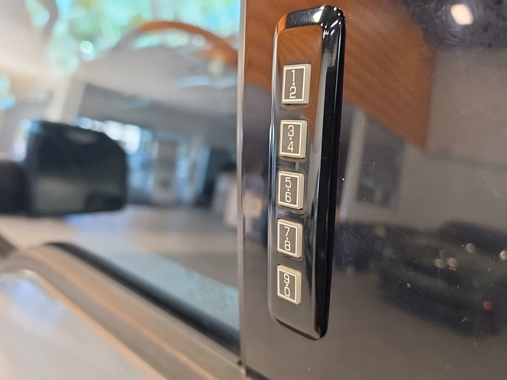 Thumbnail: 2019 Ford F-150 - 13