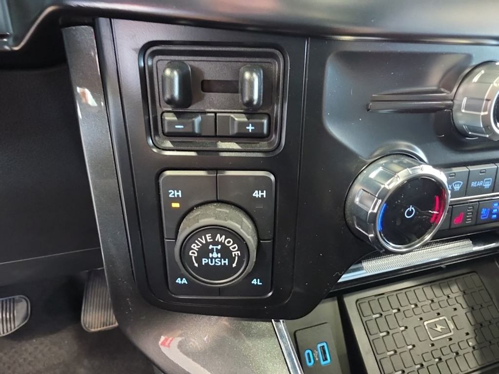 Thumbnail: 2023 Ford F-150 - 33