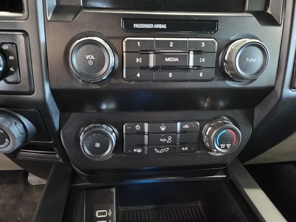 Thumbnail: 2020 Ford F-150 - 29