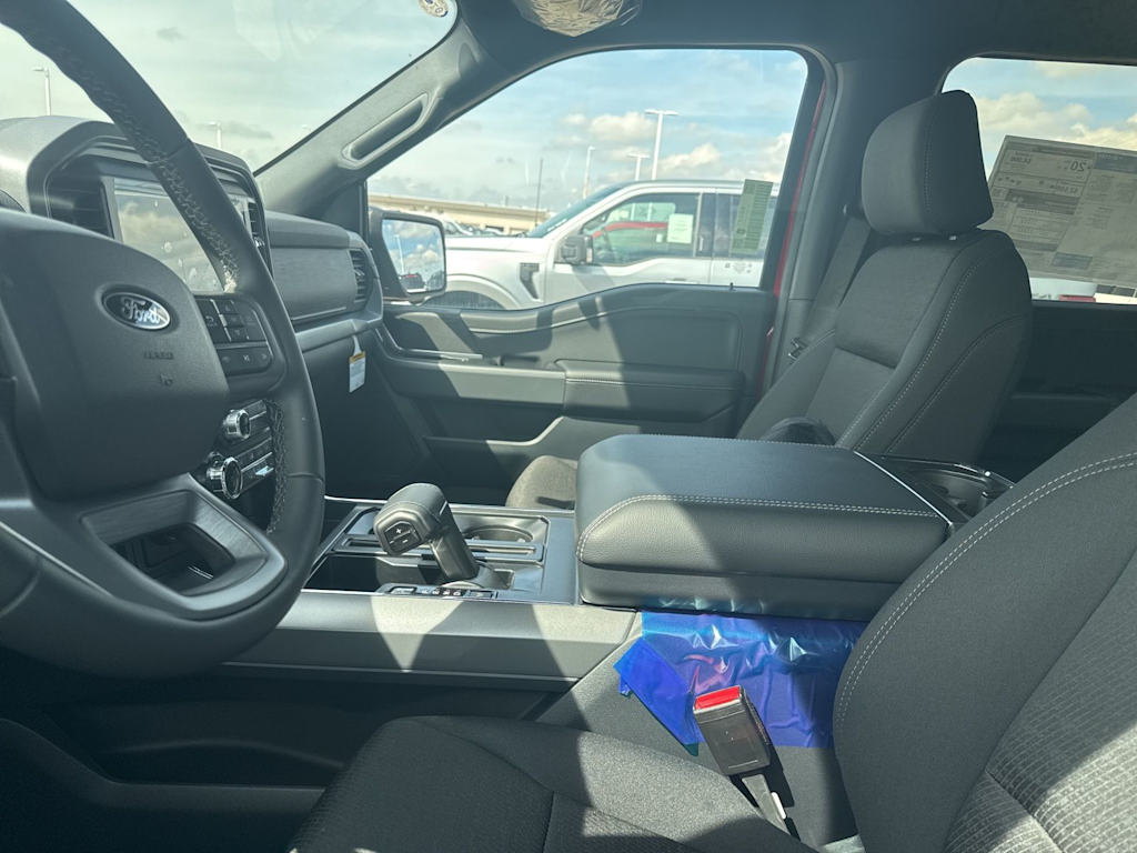 Thumbnail: 2026 Ford F-150 - 32