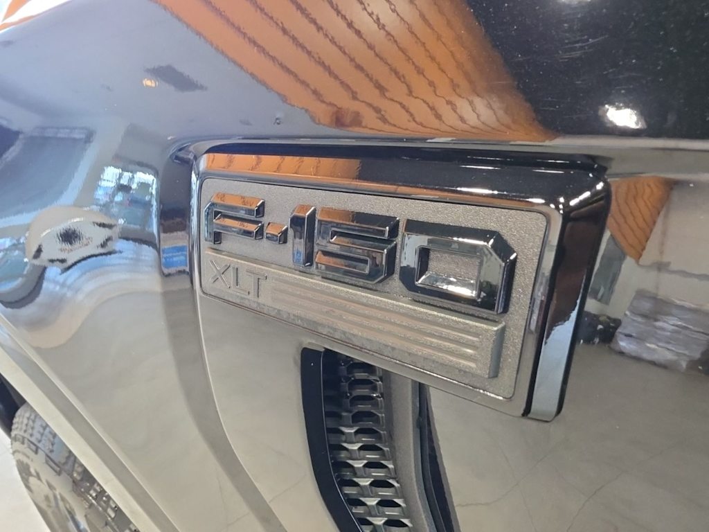 Thumbnail: 2024 Ford F-150 - 9