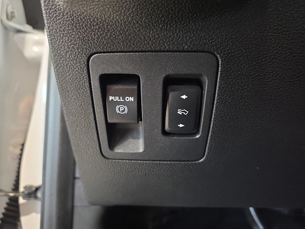Thumbnail: 2016 Ford F-150 - 28