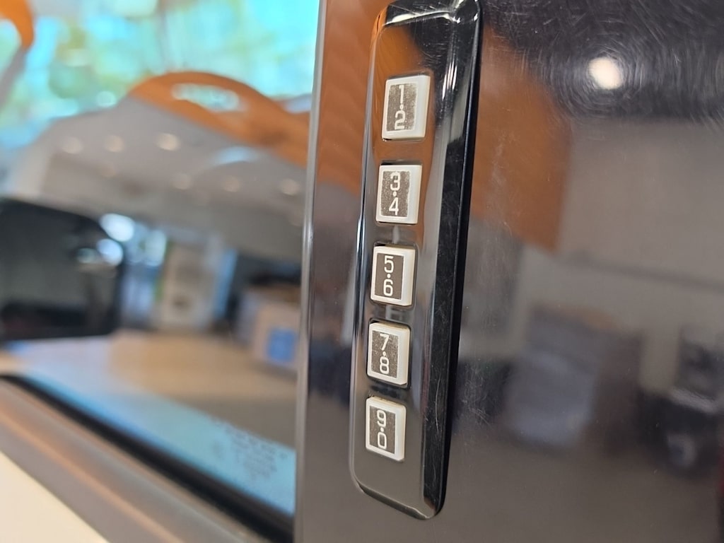 Thumbnail: 2016 Ford F-150 - 23