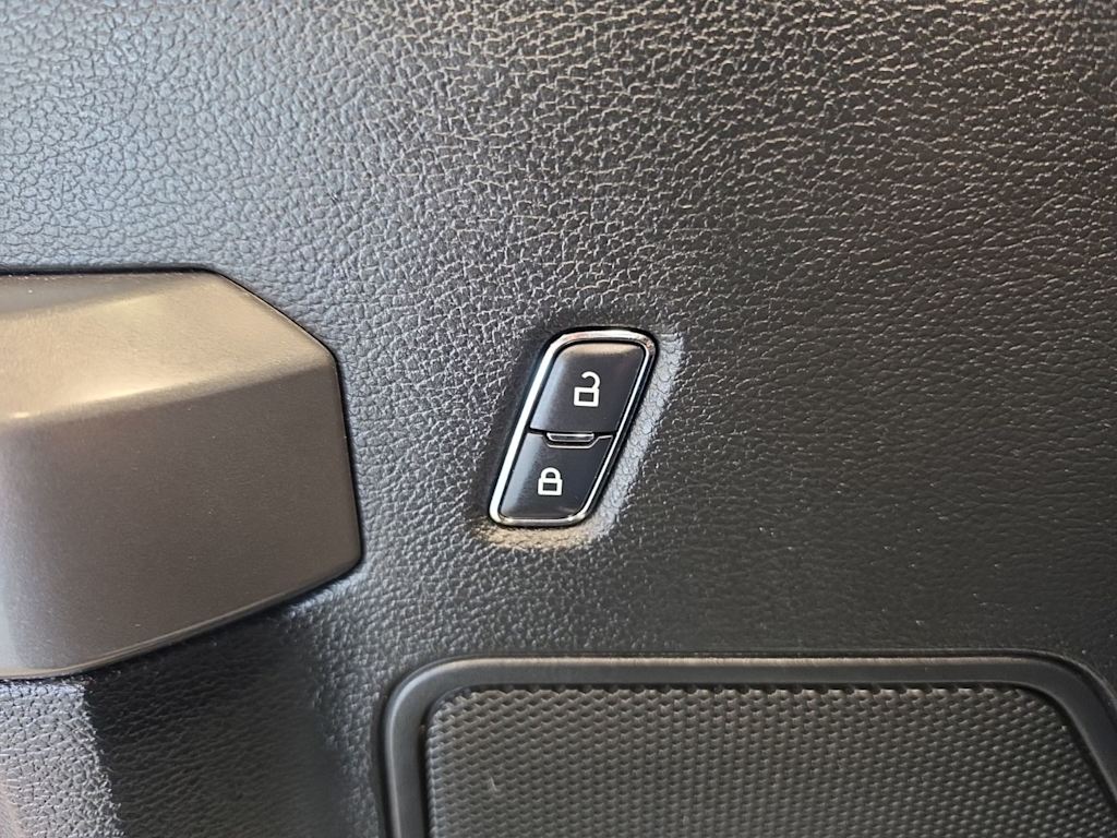 Thumbnail: 2016 Ford F-150 - 25