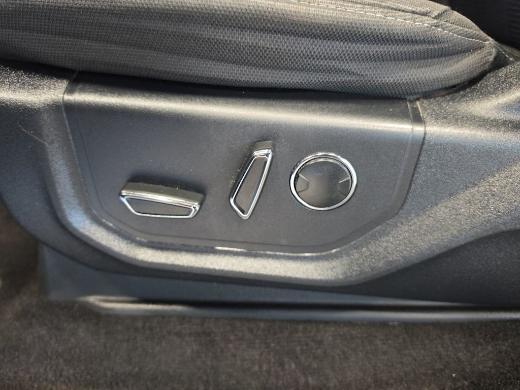 Thumbnail: 2016 Ford F-150 - 24