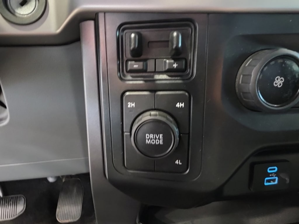 Thumbnail: 2022 Ford F-150 - 31