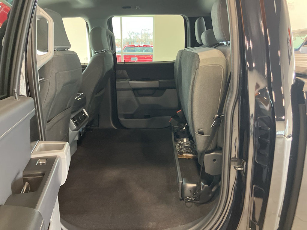 Thumbnail: 2023 Ford F-150 - 31