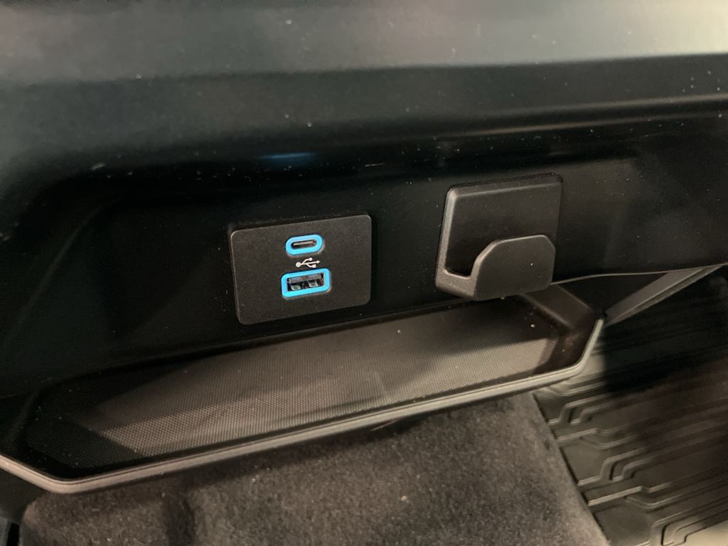 Thumbnail: 2023 Ford F-150 - 13