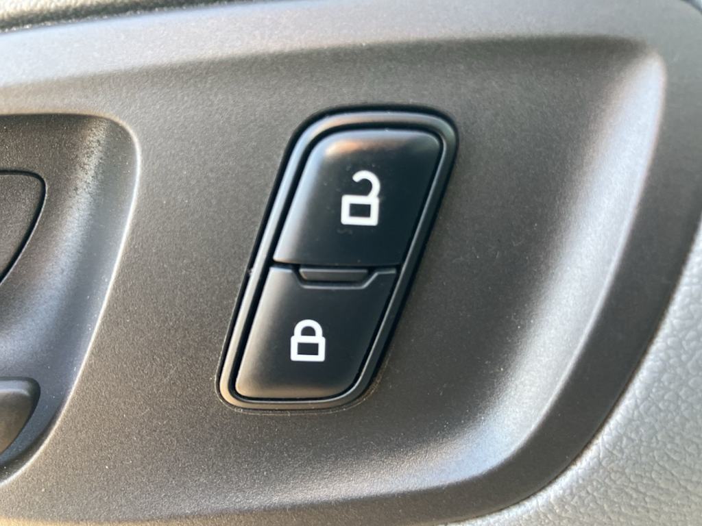 Thumbnail: 2017 Ford Transit Series - 18