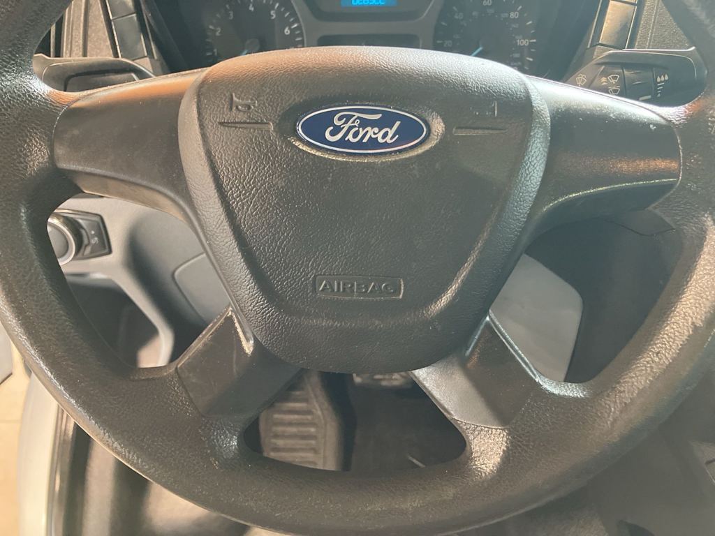 Thumbnail: 2017 Ford Transit Series - 19