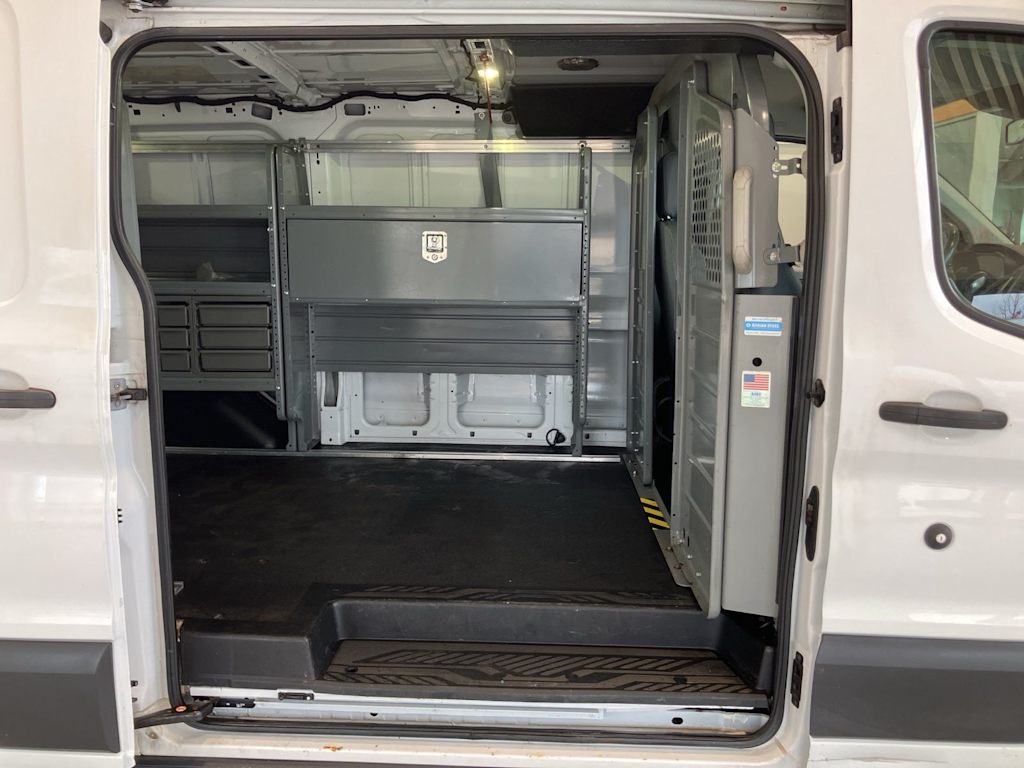 Thumbnail: 2017 Ford Transit Series - 24