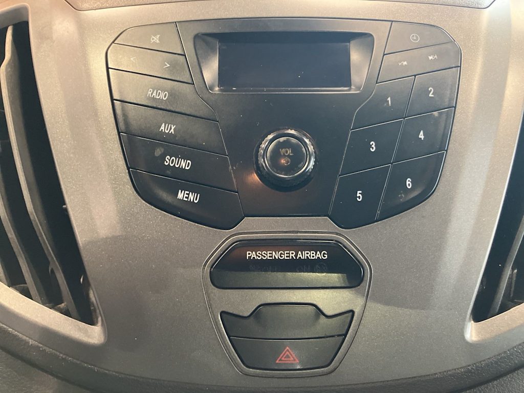 Thumbnail: 2017 Ford Transit Series - 21