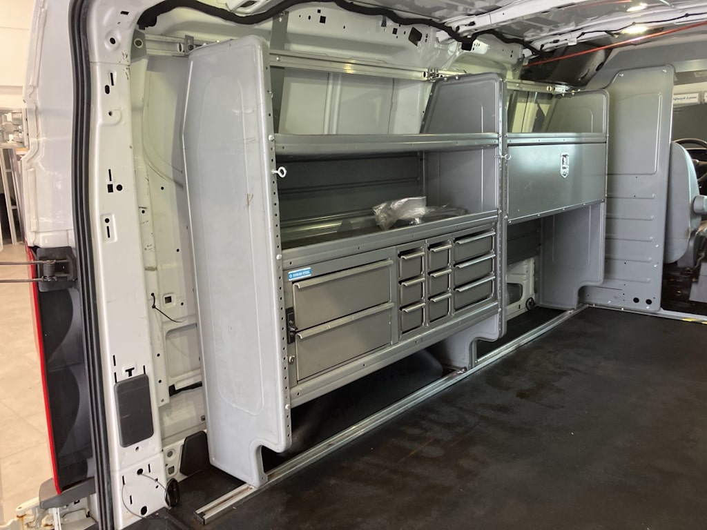 Thumbnail: 2017 Ford Transit Series - 9