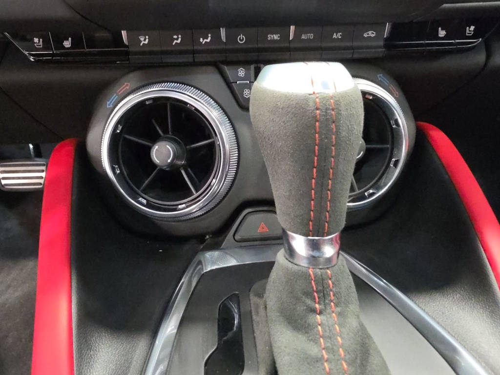 Thumbnail: 2020 Chevrolet Camaro - 30