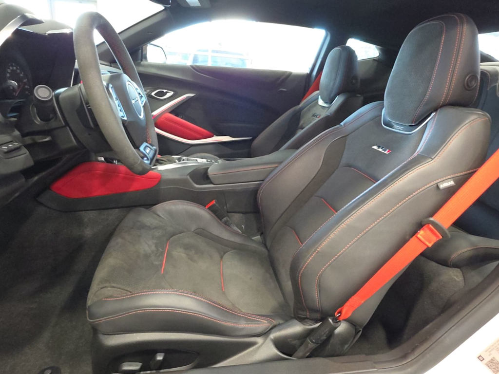 Thumbnail: 2020 Chevrolet Camaro - 9