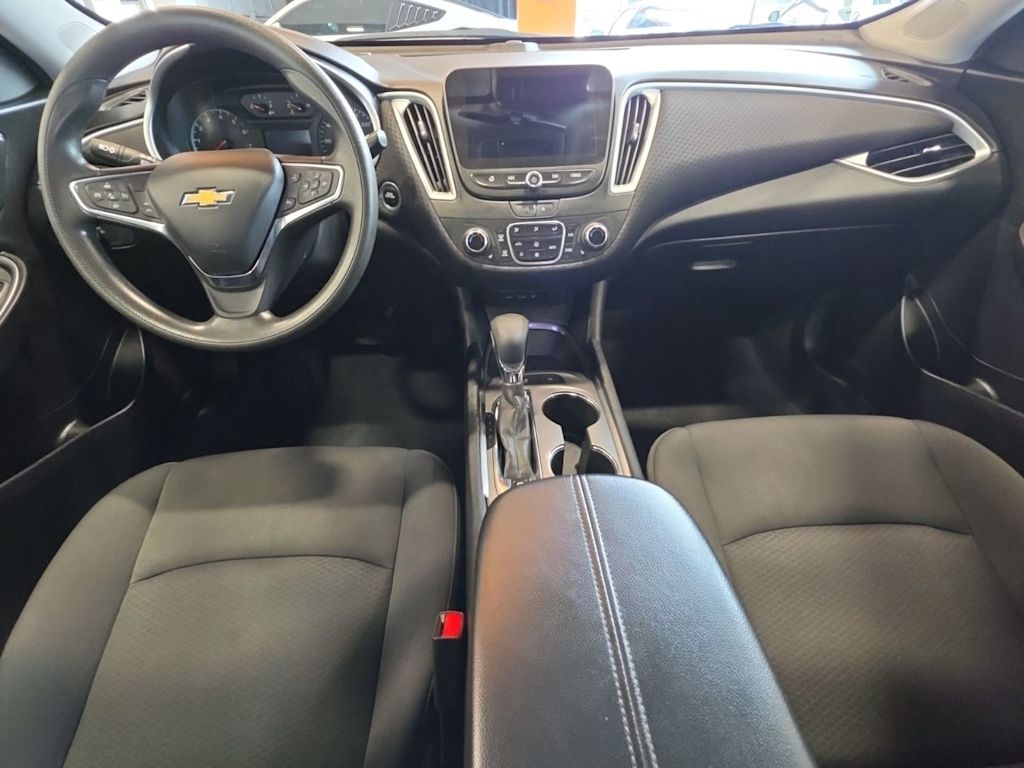 Thumbnail: 2024 Chevrolet Malibu - 2