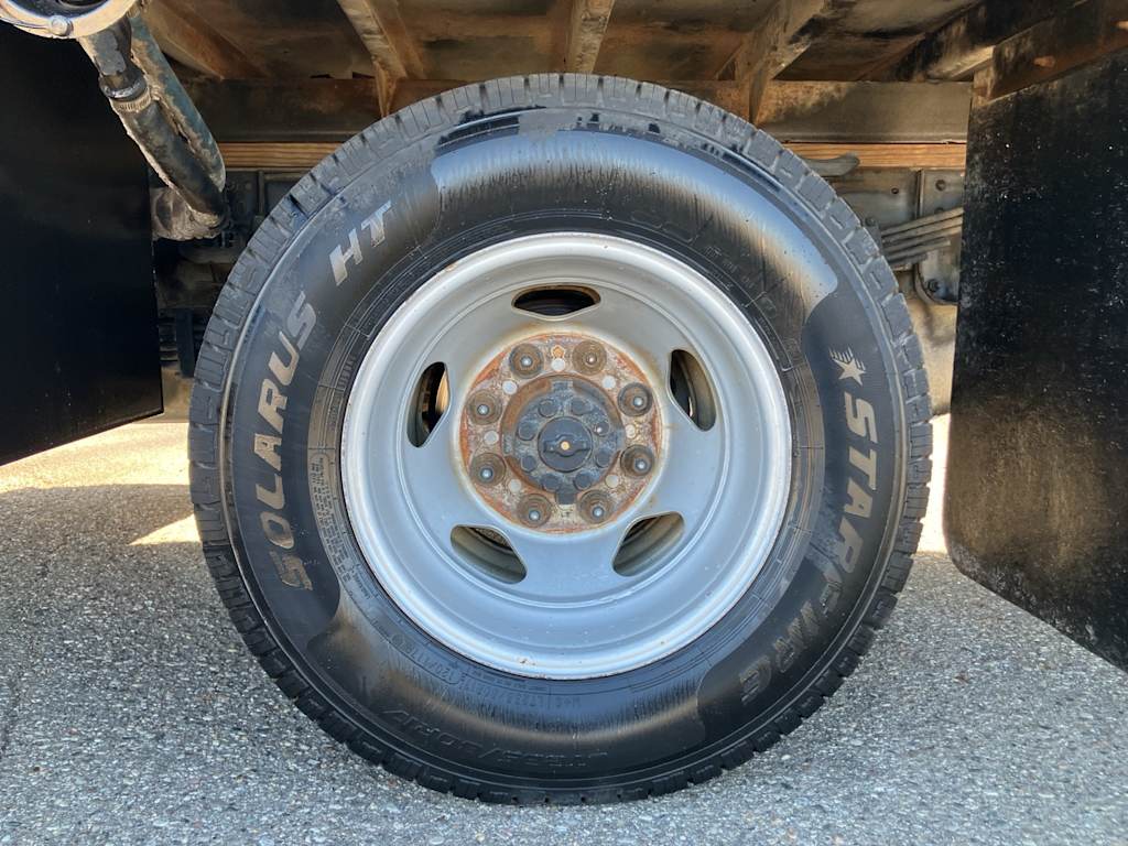 Thumbnail: 2011 Chevrolet Silverado 3500 - 15