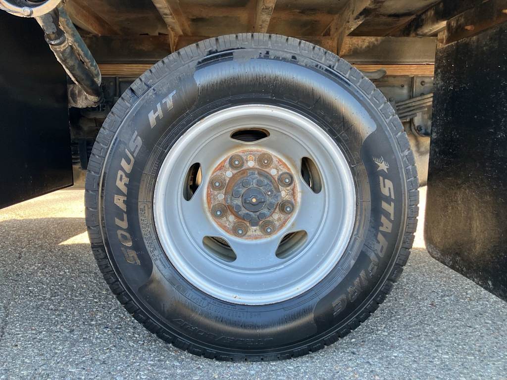 Thumbnail: 2011 Chevrolet Silverado 3500 - 15