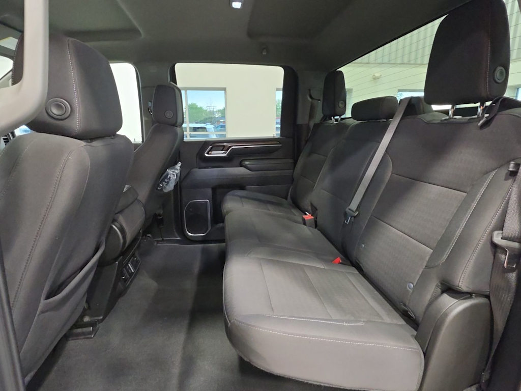 Thumbnail: 2025 Chevrolet Silverado 2500 - 10