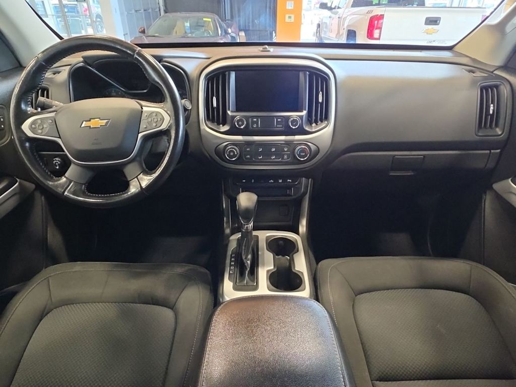 Thumbnail: 2022 Chevrolet Colorado - 2