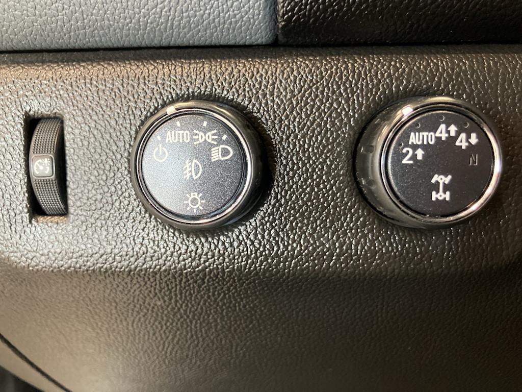 Thumbnail: 2020 Chevrolet Colorado - 18