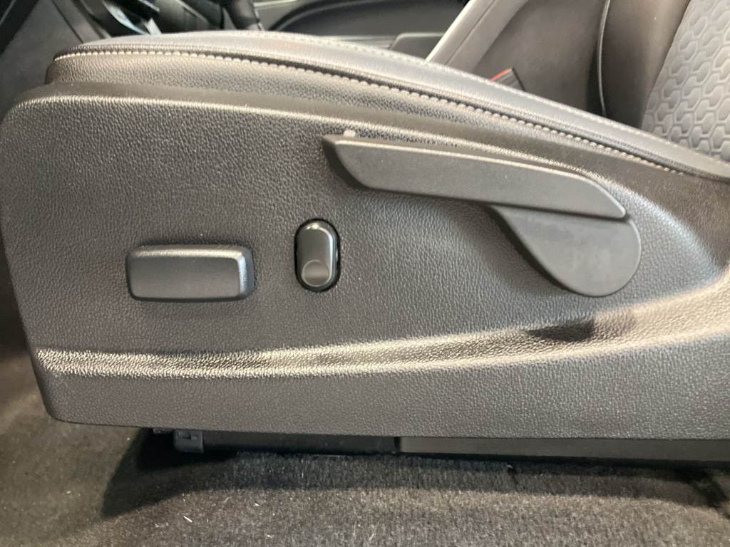 Thumbnail: 2020 Chevrolet Colorado - 17